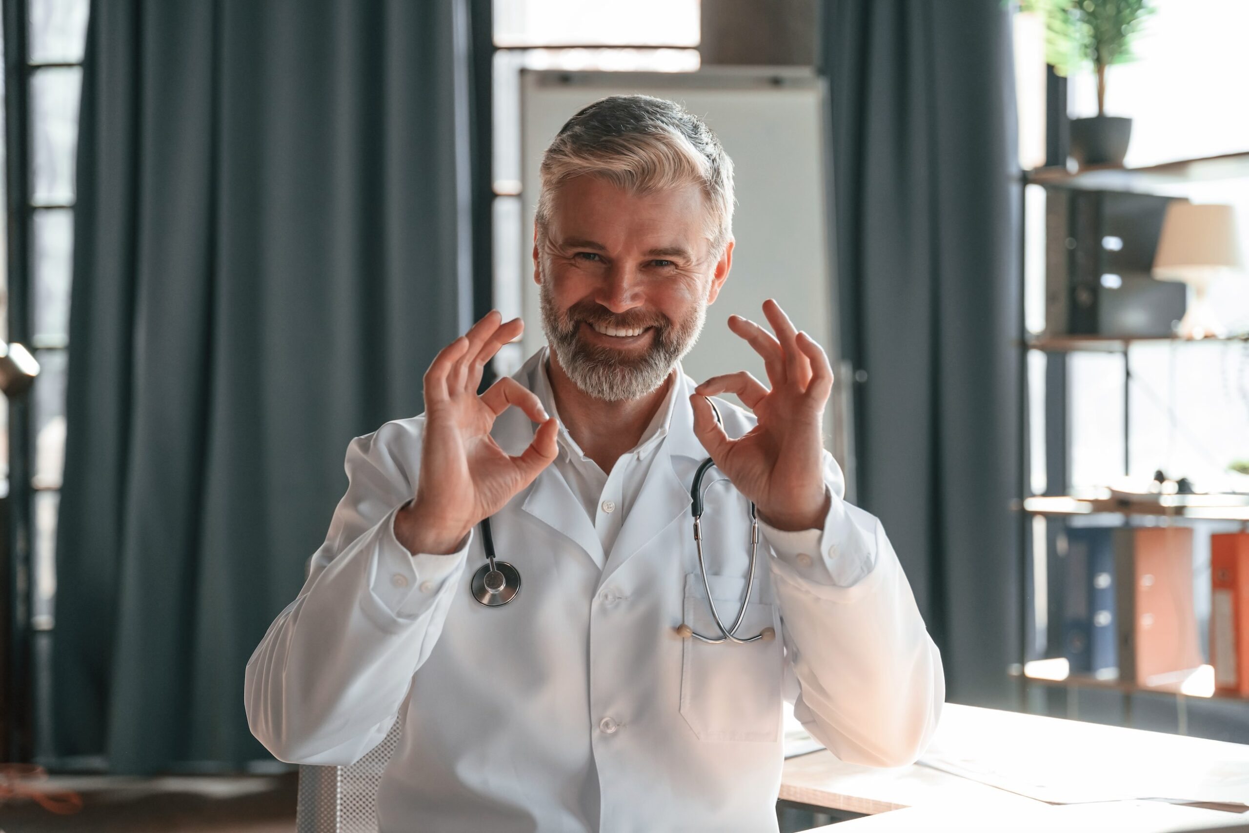 Screenshot endocrinologo cosa cura